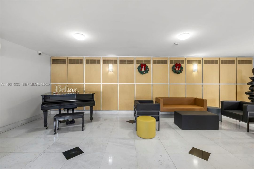 На продажу: $389,000 (1 спален, 1 ванн, 910 Квадратных фут)