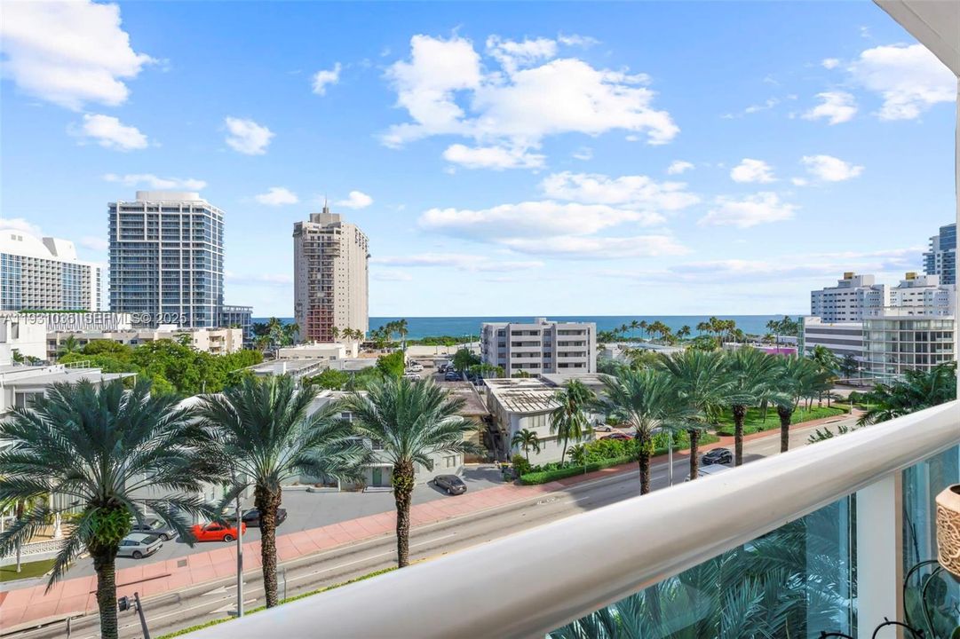 На продажу: $389,000 (1 спален, 1 ванн, 910 Квадратных фут)