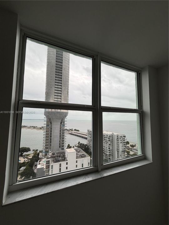 出租: $4,800 (2 贝兹, 2 浴室, 1190 平方英尺)