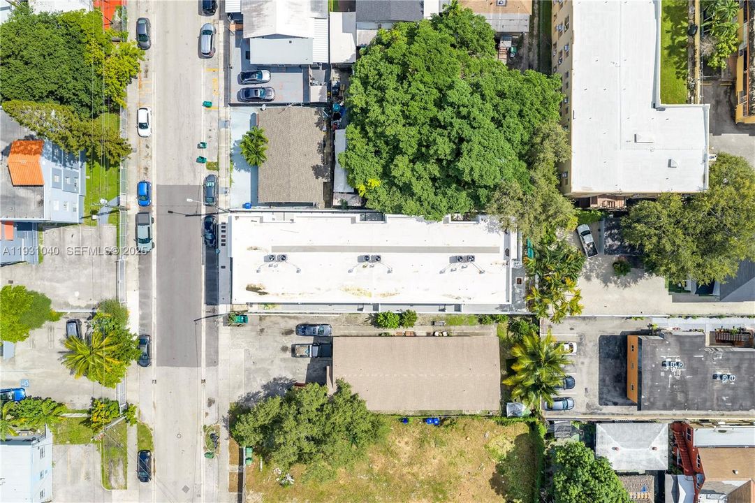 For Rent: $4,750 (3 beds, 3 baths, 1550 Square Feet)