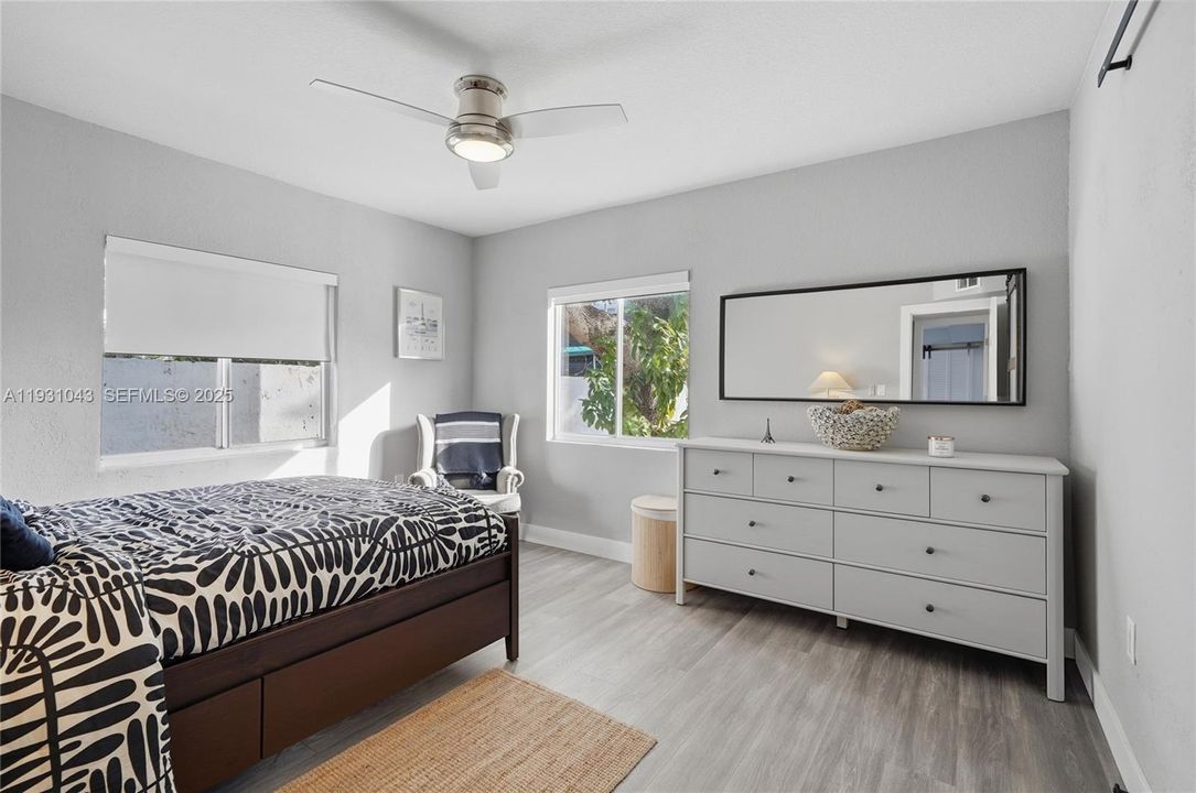 В аренду: $3,000 (3 спален, 1 ванн, 2484 Квадратных фут)