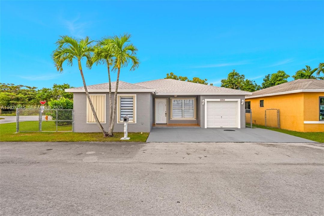 На продажу: $530,000 (3 спален, 2 ванн, 1283 Квадратных фут)