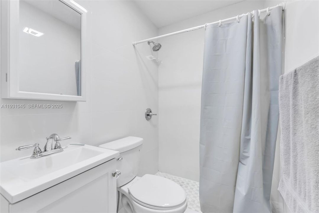 На продажу: $530,000 (3 спален, 2 ванн, 1283 Квадратных фут)