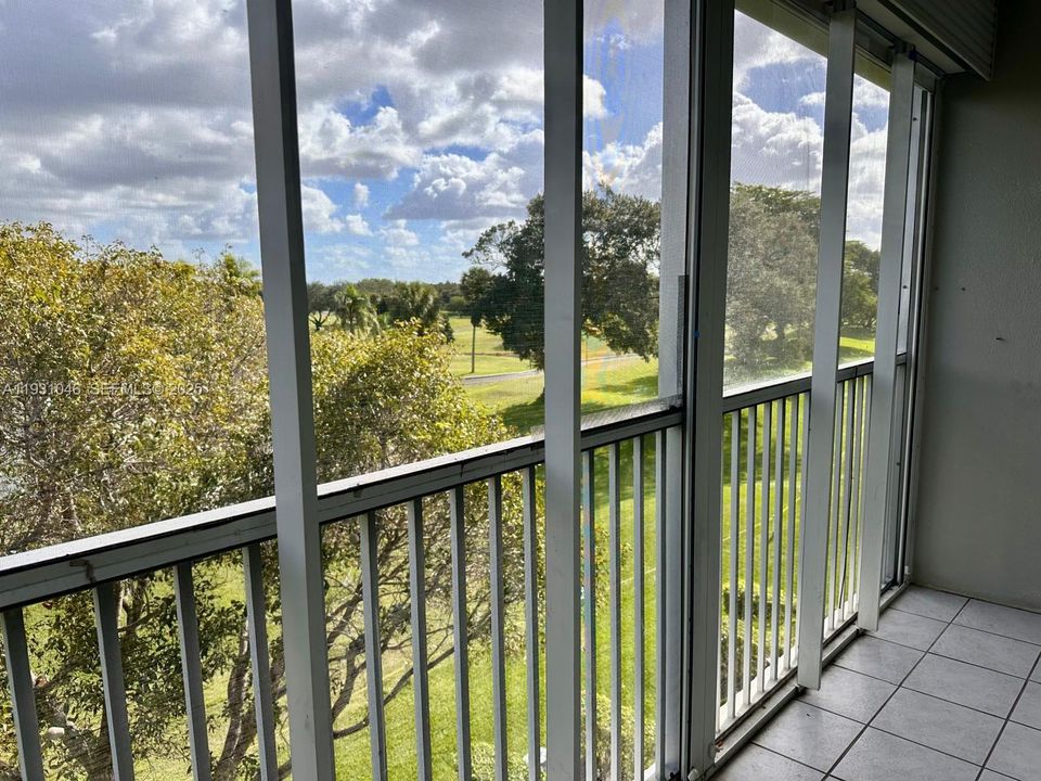 En Renta: $1,650 (1 camas, 1 baños, 811 Pies cuadrados)