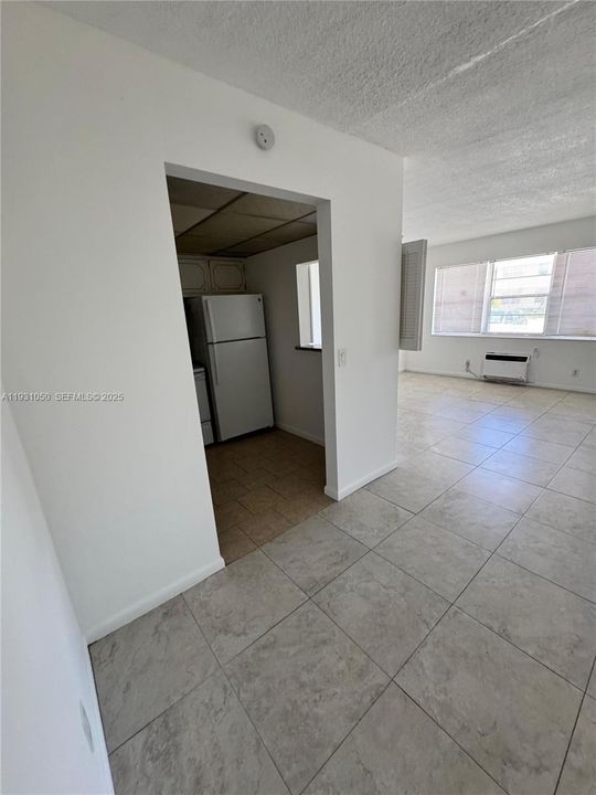 На продажу: $80,000 (1 спален, 1 ванн, 558 Квадратных фут)