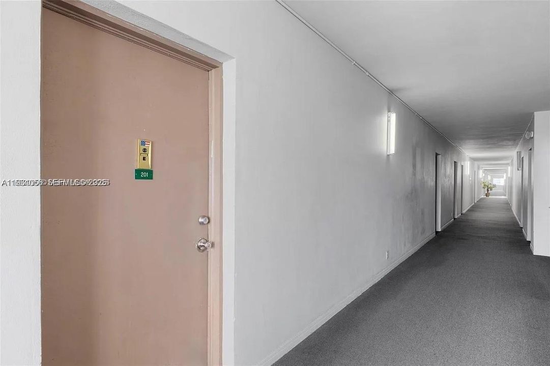 В аренду: $1,500 (2 спален, 2 ванн, 860 Квадратных фут)