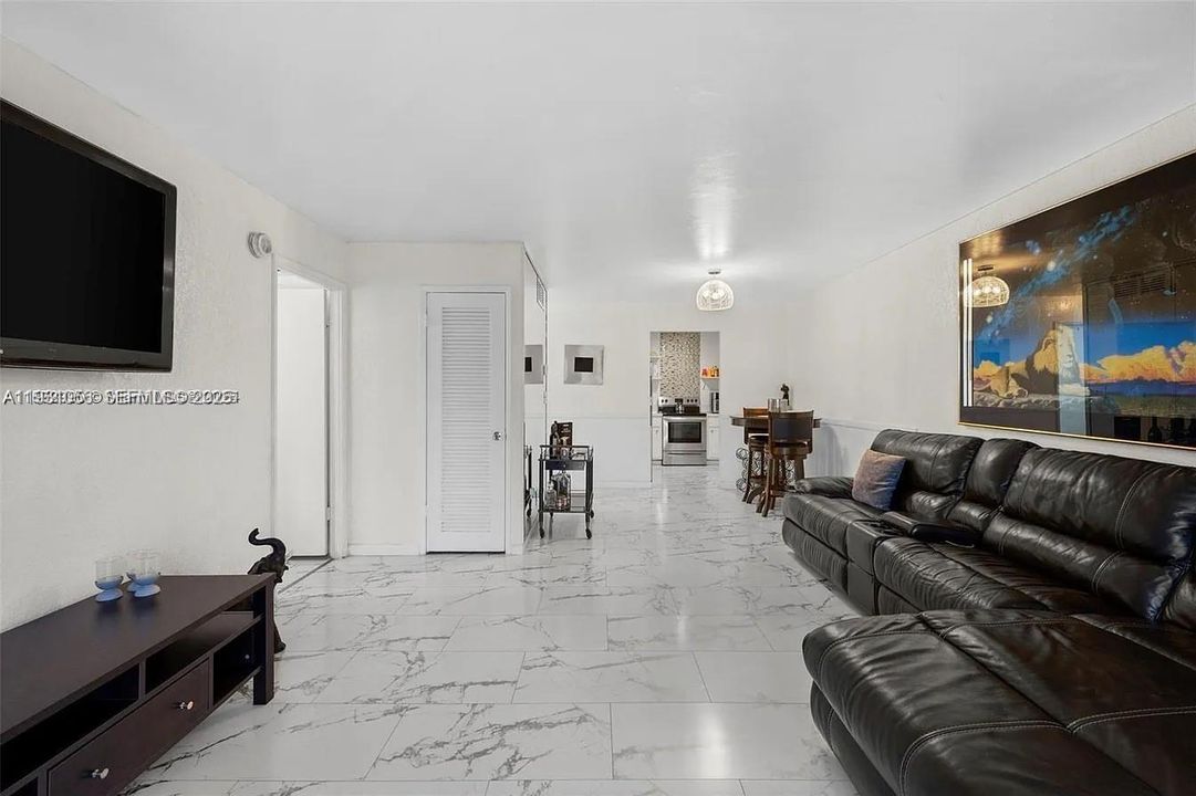 В аренду: $1,500 (2 спален, 2 ванн, 860 Квадратных фут)