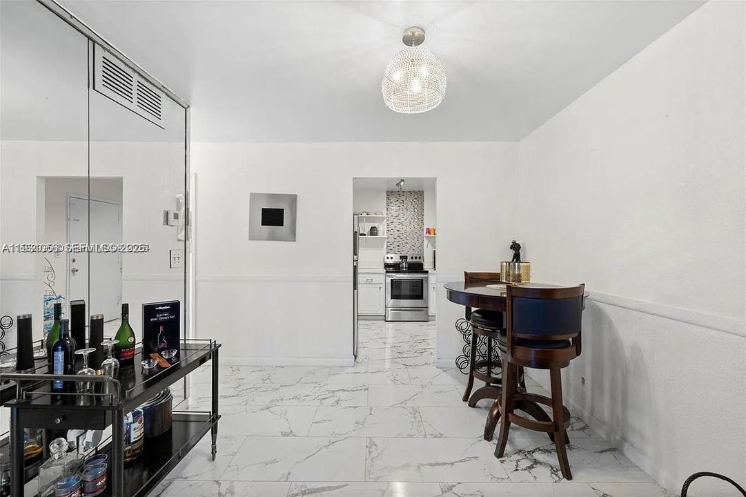 В аренду: $1,500 (2 спален, 2 ванн, 860 Квадратных фут)