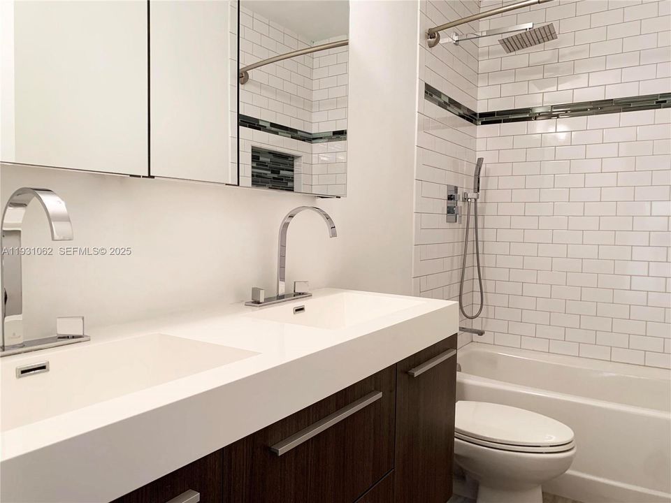 В аренду: $5,250 (3 спален, 2 ванн, 2352 Квадратных фут)