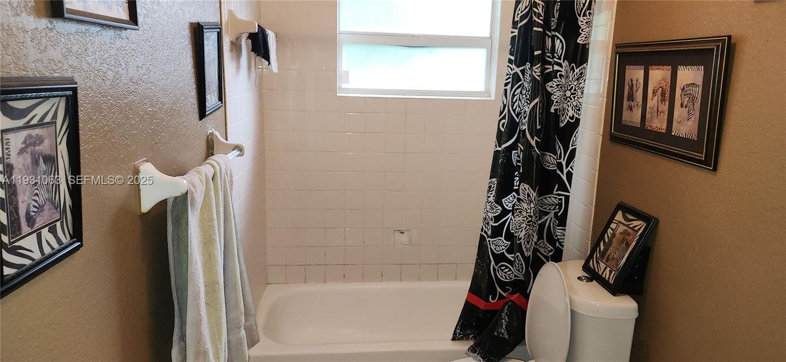 待售: $505,000 (3 贝兹, 2 浴室, 1412 平方英尺)