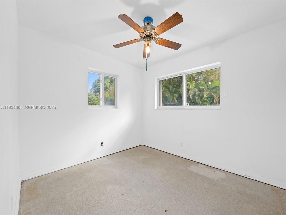 En Venta: $599,000 (3 camas, 2 baños, 1666 Pies cuadrados)