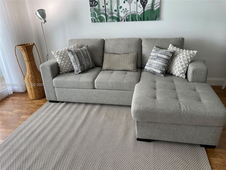 En Venta: $515,000 (1 camas, 1 baños, 806 Pies cuadrados)