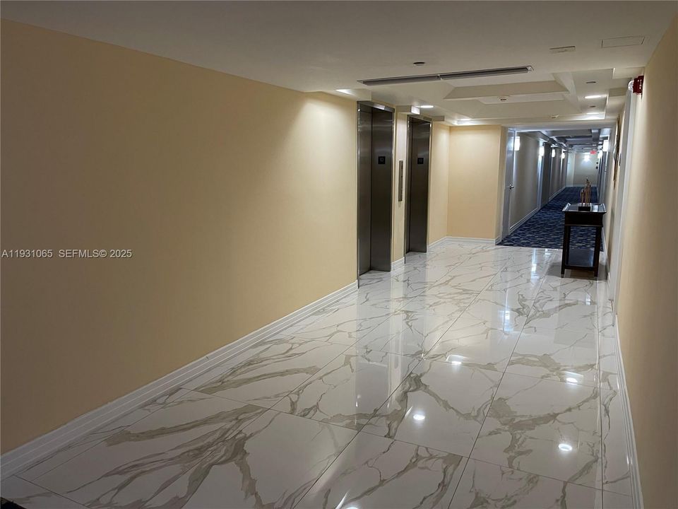 En Venta: $515,000 (1 camas, 1 baños, 806 Pies cuadrados)