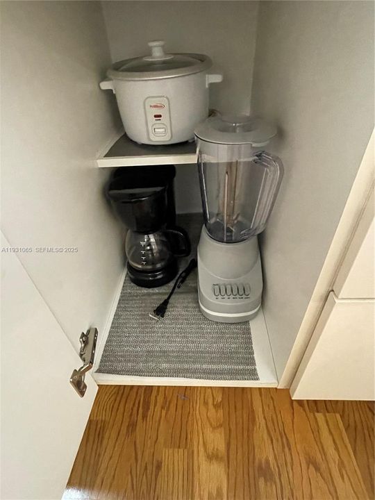 En Venta: $515,000 (1 camas, 1 baños, 806 Pies cuadrados)