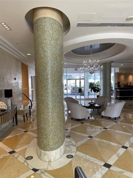 En Venta: $515,000 (1 camas, 1 baños, 806 Pies cuadrados)