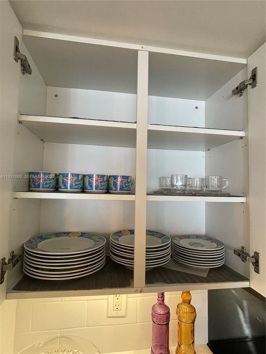 En Venta: $515,000 (1 camas, 1 baños, 806 Pies cuadrados)