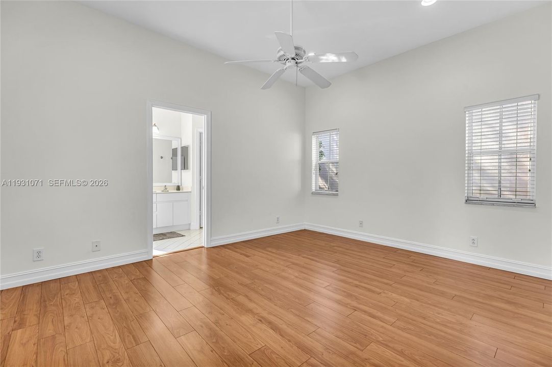 For Rent: $4,450 (3 beds, 2 baths, 1672 Square Feet)