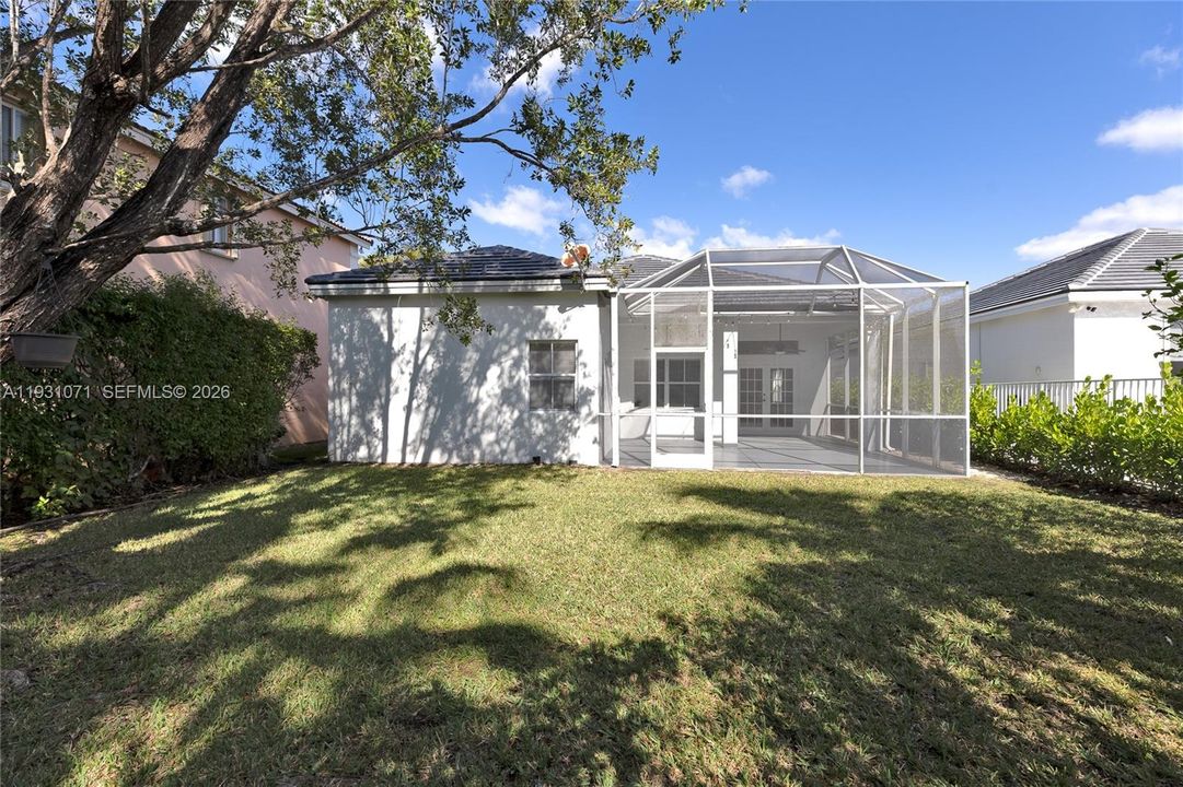 For Rent: $4,450 (3 beds, 2 baths, 1672 Square Feet)