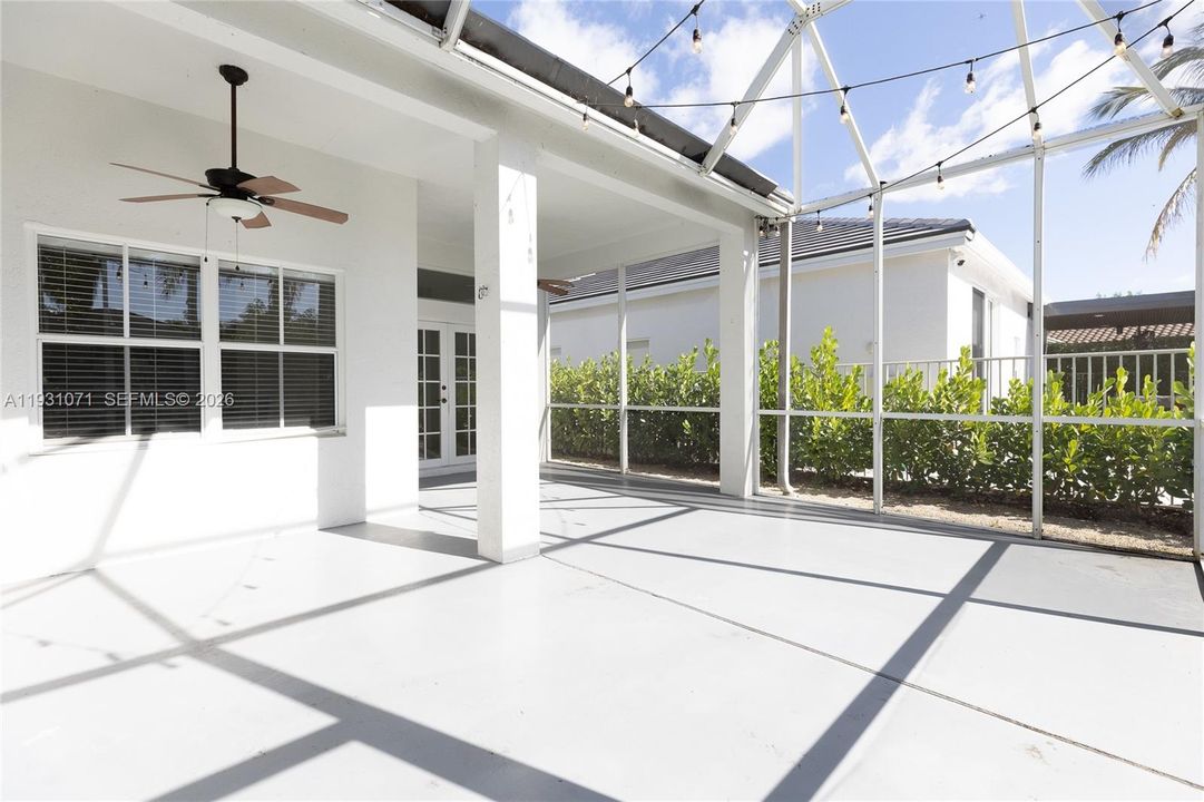 For Rent: $4,450 (3 beds, 2 baths, 1672 Square Feet)