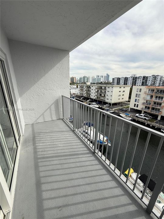 В аренду: $2,600 (2 спален, 2 ванн, 750 Квадратных фут)