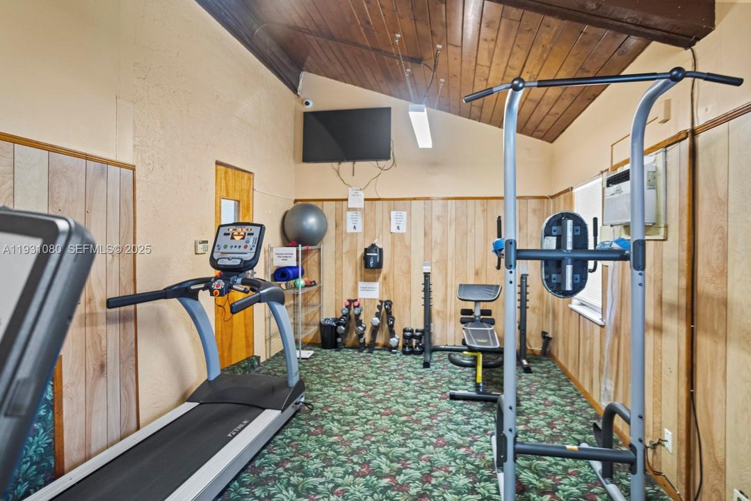 En Venta: $175,000 (2 camas, 2 baños, 1019 Pies cuadrados)