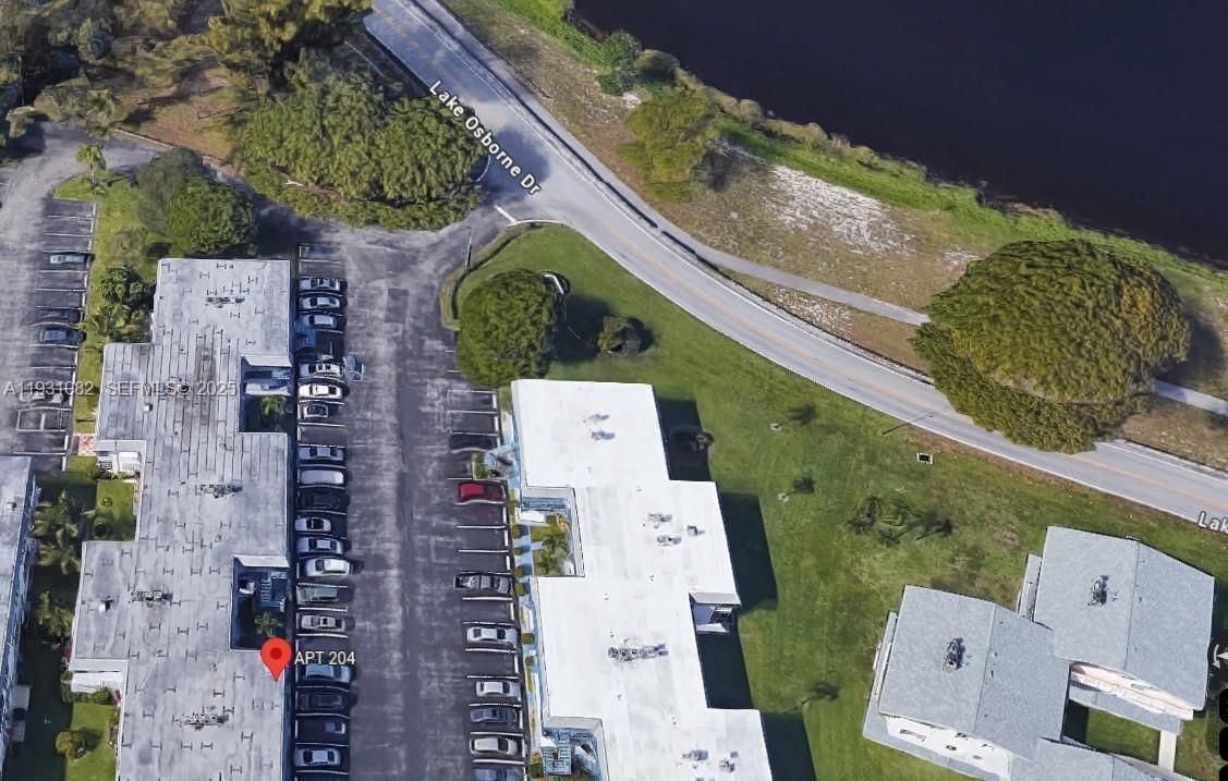 В аренду: $1,500 (2 спален, 1 ванн, 826 Квадратных фут)