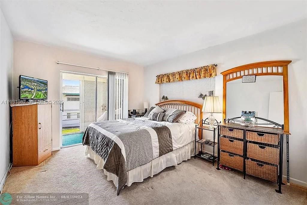 В аренду: $1,500 (2 спален, 1 ванн, 826 Квадратных фут)