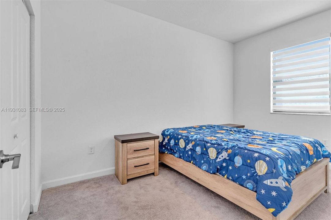 En Renta: $2,800 (3 camas, 2 baños, 1820 Pies cuadrados)