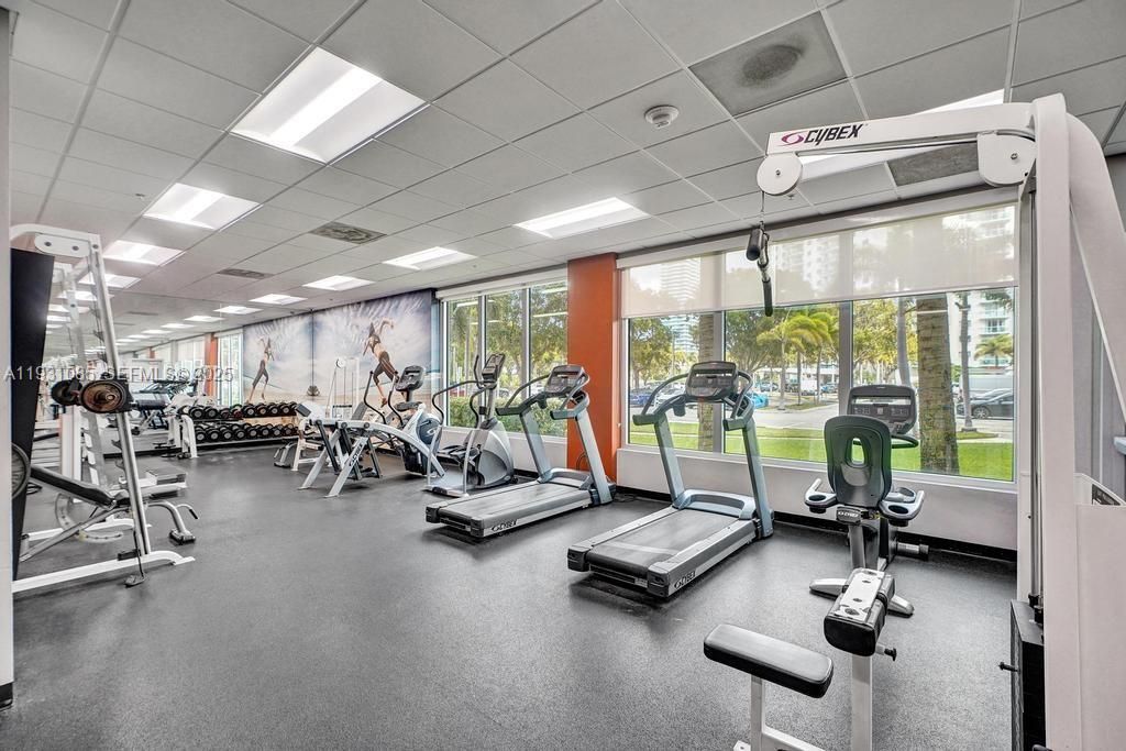 En Venta: $649,000 (2 camas, 2 baños, 1505 Pies cuadrados)