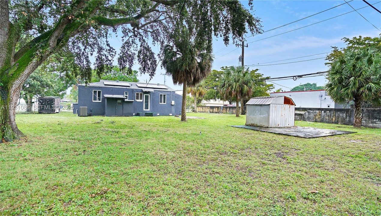 En Venta: $499,000 (3 camas, 2 baños, 1466 Pies cuadrados)