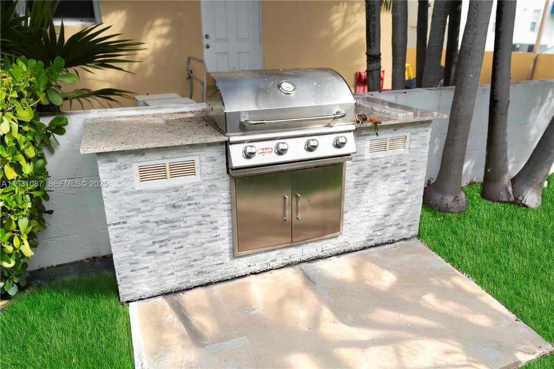 На продажу: $2,400,000 (0 спален, 0 ванн, 3474 Квадратных фут)