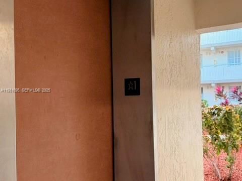 В аренду: $2,085 (2 спален, 2 ванн, 1004 Квадратных фут)