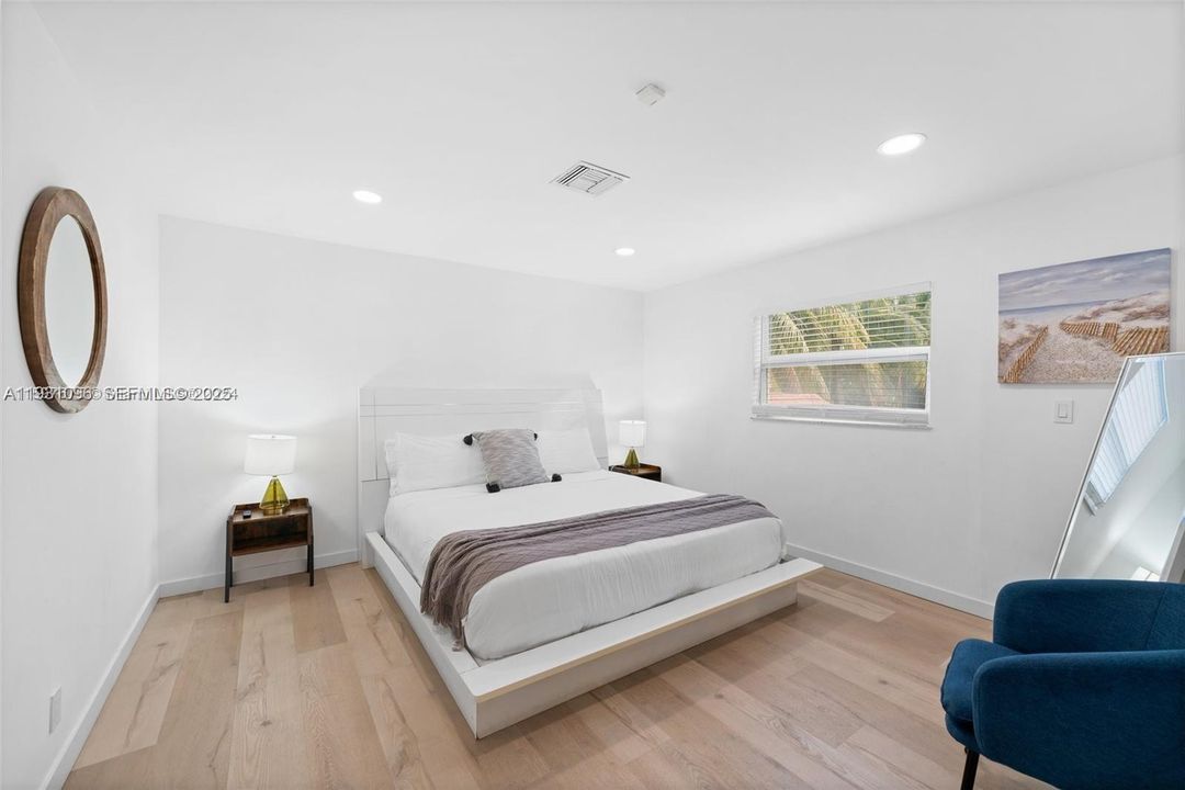 待售: $2,999,999 (5 贝兹, 3 浴室, 3828 平方英尺)