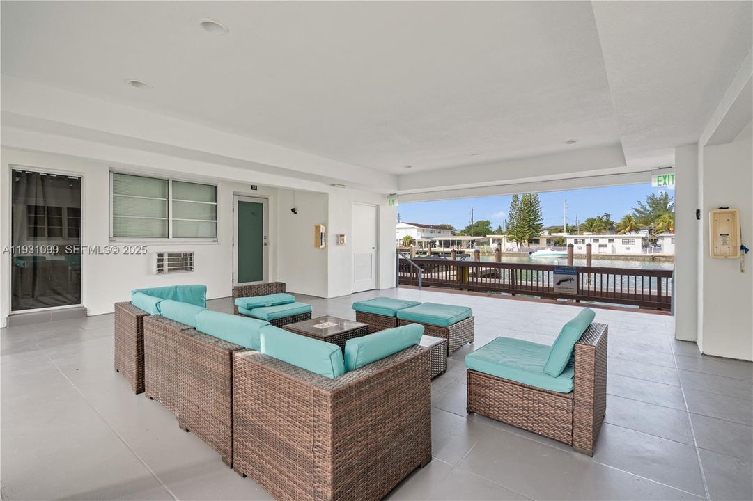 В аренду: $1,875 (1 спален, 1 ванн, 660 Квадратных фут)