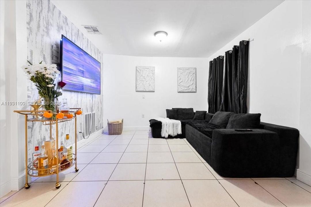 En Renta: $2,800 (2 camas, 2 baños, 1424 Pies cuadrados)