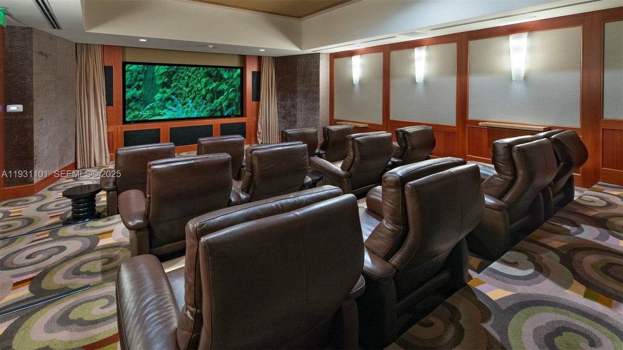 For Sale: $5,700,000 (3 beds, 3 baths, 3105 Square Feet)