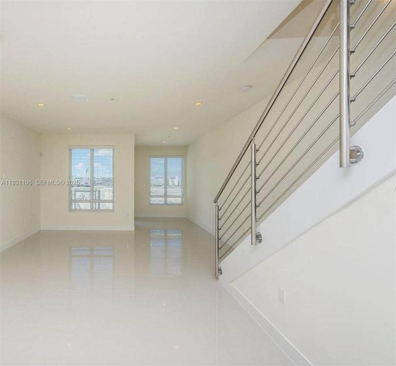 En Renta: $3,750 (3 camas, 3 baños, 1781 Pies cuadrados)