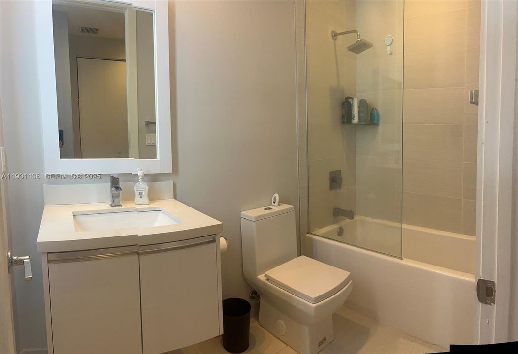 En Renta: $3,750 (3 camas, 3 baños, 1781 Pies cuadrados)