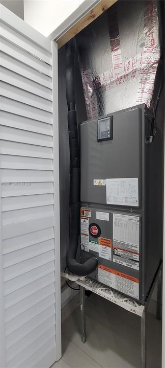 For Rent: $2,800 (2 beds, 1 baths, 1485 Square Feet)