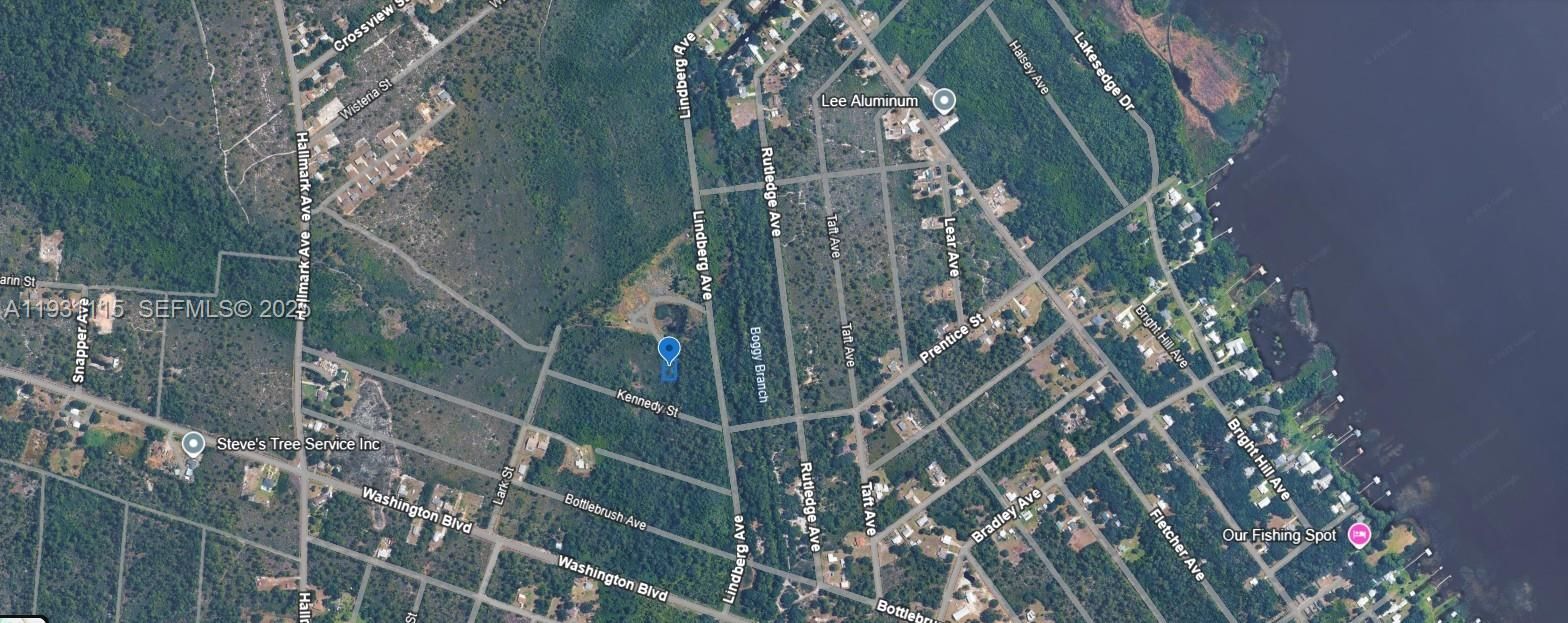 For Sale: $8,900 (0.26 acres)