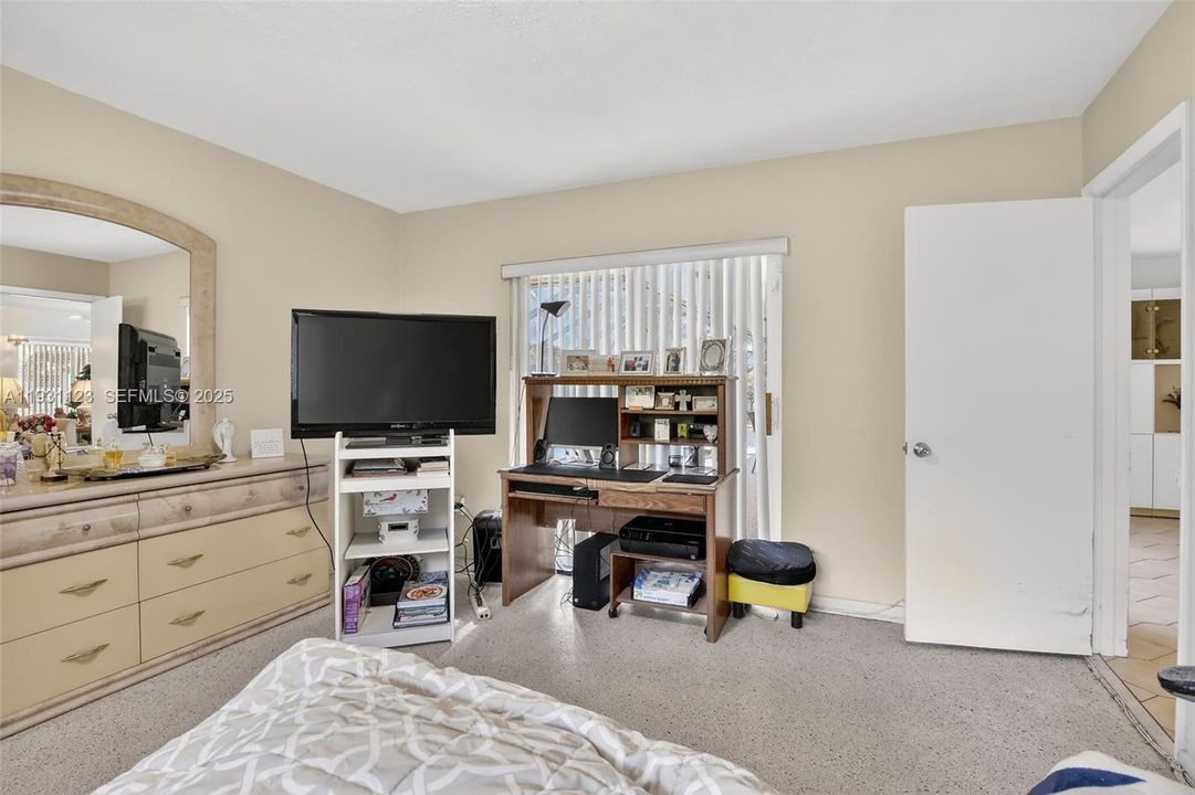 待售: $649,900 (3 贝兹, 2 浴室, 1967 平方英尺)