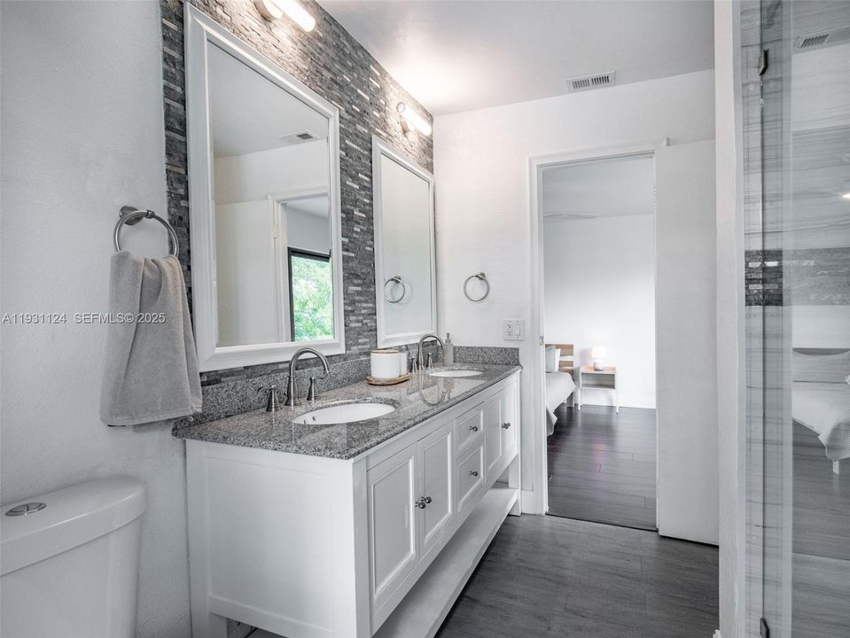 For Rent: $5,150 (4 beds, 3 baths, 2061 Square Feet)