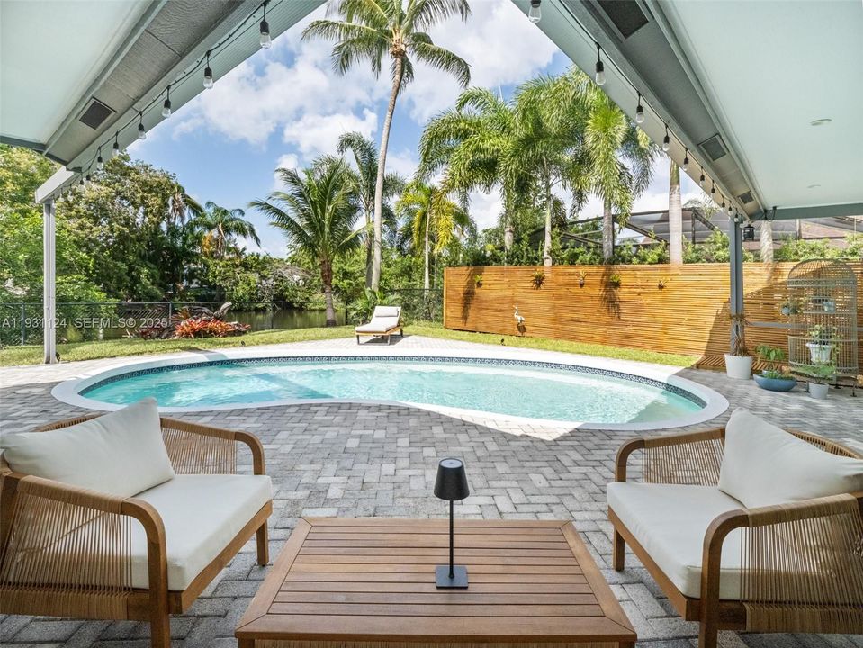 For Rent: $5,150 (4 beds, 3 baths, 2061 Square Feet)