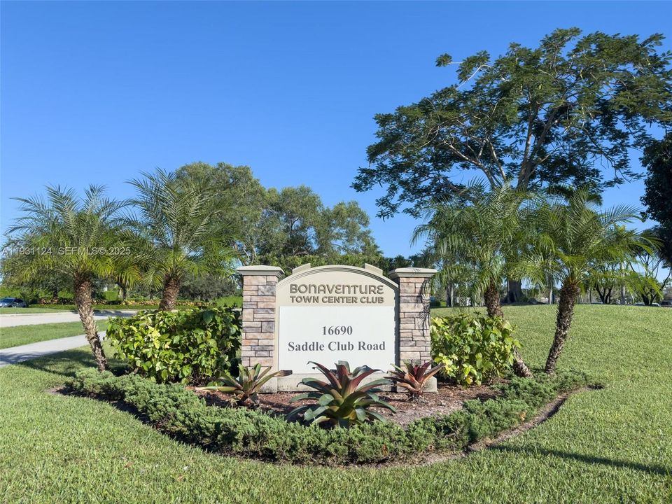 For Rent: $5,150 (4 beds, 3 baths, 2061 Square Feet)