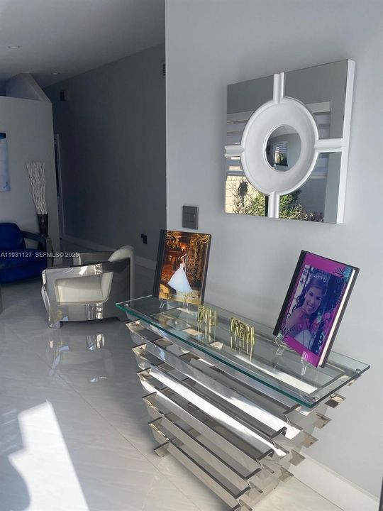 В аренду: $3,500 (3 спален, 2 ванн, 1451 Квадратных фут)