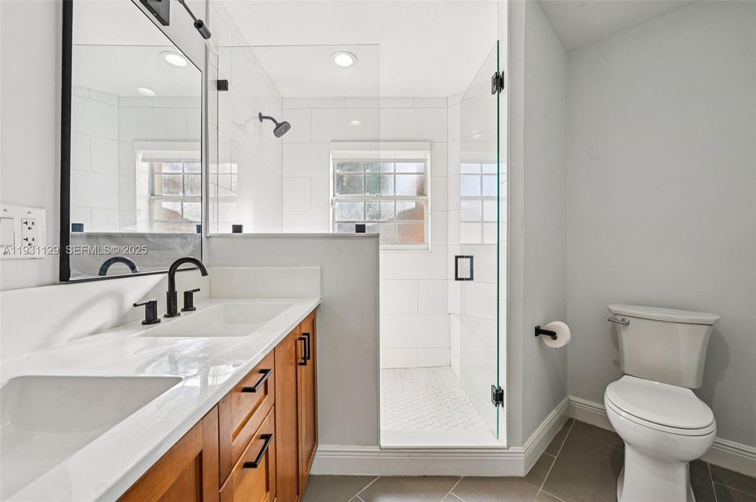 En Renta: $3,700 (3 camas, 2 baños, 1624 Pies cuadrados)