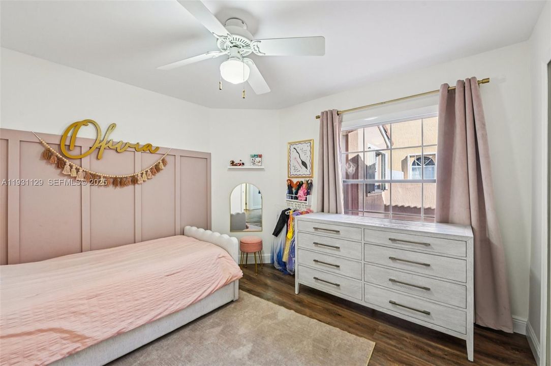 En Renta: $3,700 (3 camas, 2 baños, 1624 Pies cuadrados)