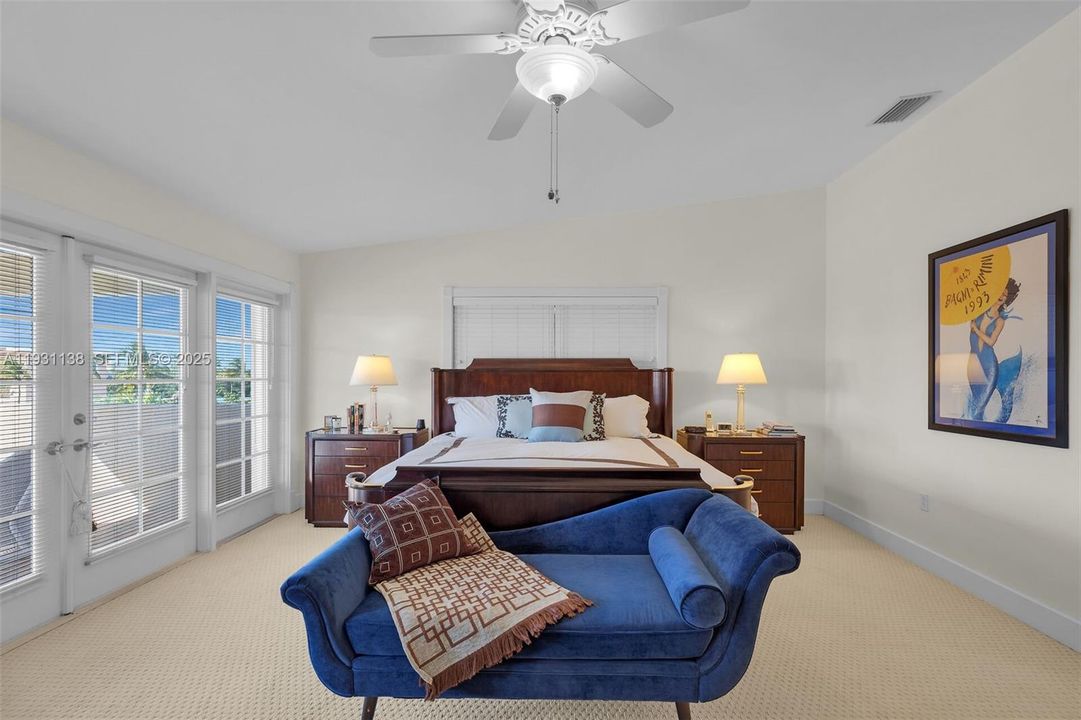 For Sale: $4,650,000 (6 beds, 5 baths, 4964 Square Feet)