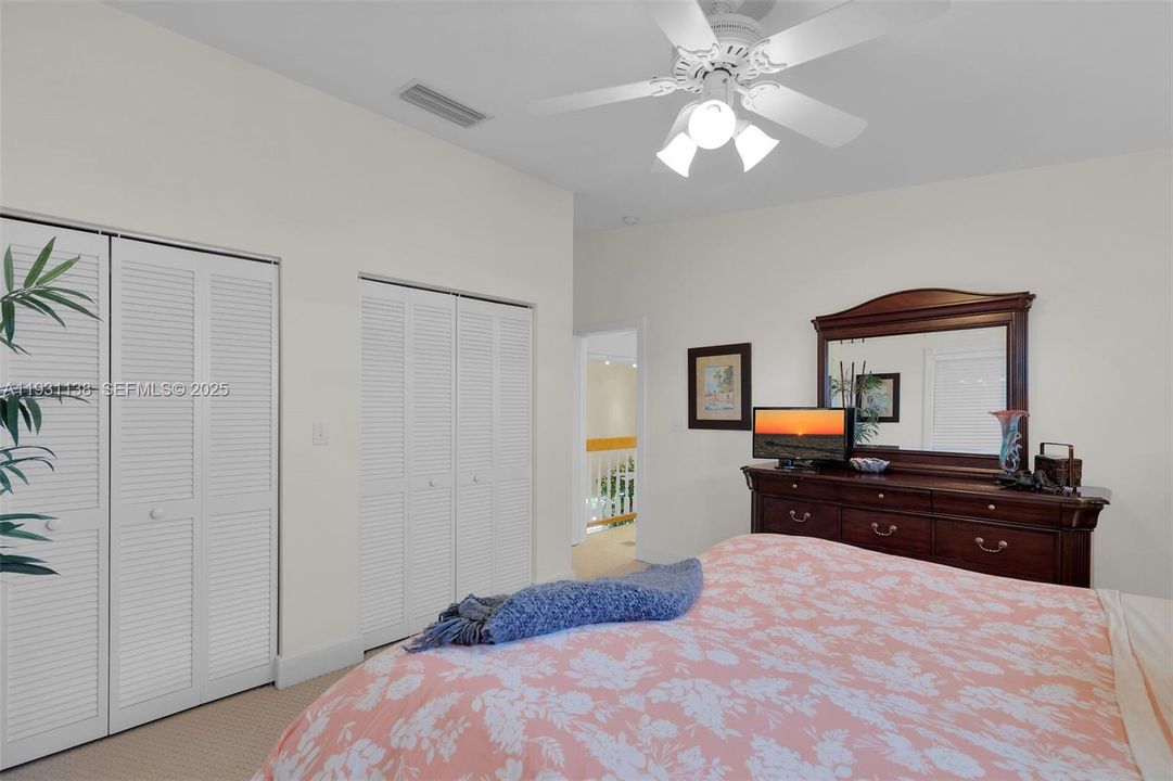 For Sale: $4,650,000 (6 beds, 5 baths, 4964 Square Feet)