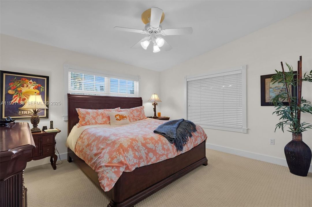 For Sale: $4,650,000 (6 beds, 5 baths, 4964 Square Feet)